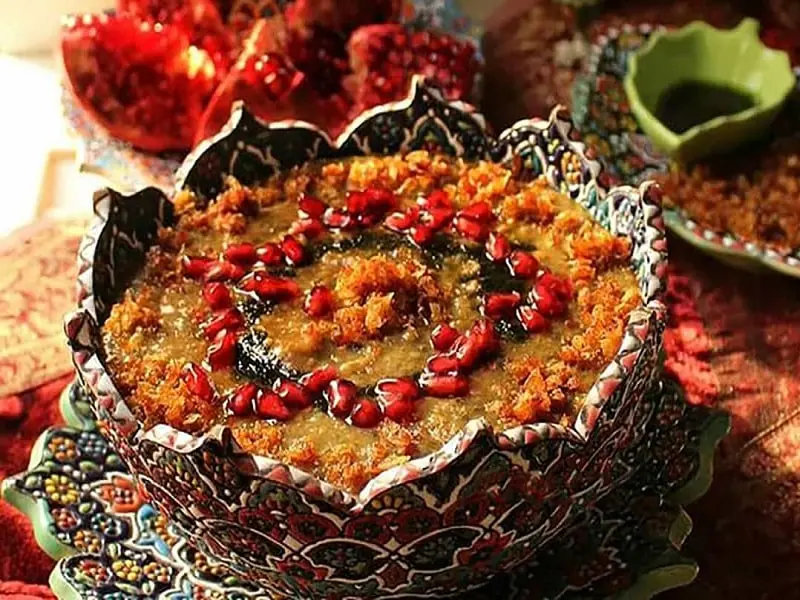 طرز تهیه آش انار تهرانی برای شب یلدا