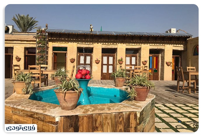 اقامتگاه سنتی بی بی شیراز