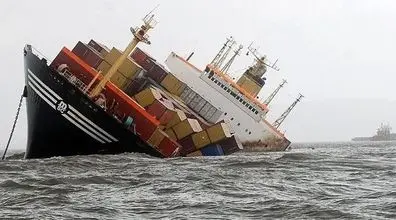 یک شناور مسافربری در خلیج فارس غرق شد + وضعیت مسافران