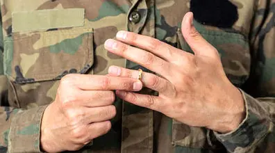 سربازی نرفته‌ها وام ازدواج دریافت می کنند | وام فرزند آوری شامل سربازی نرفته ها می شود؟