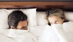 شب‌ ها کنار همسرتان نخوابید! | توصیه عجیب و جنجالی یک روانشناس در مورد خواب راحت