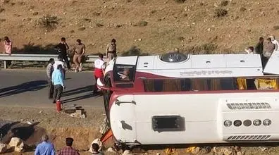 واژگونی اتوبوس کوهنوردان در زنجان | افراد زیادی کشته و مجروح شدند