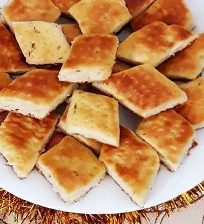 طرز تهیه کلوچه شوشتری شکری با طعمی عالی و دلچسب + نکات