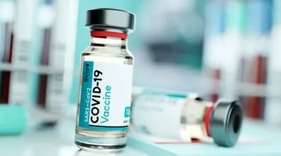 عوارض دز چهارم واکسن کرونا | آیا واکسن کرونا را تزریق کنیم؟