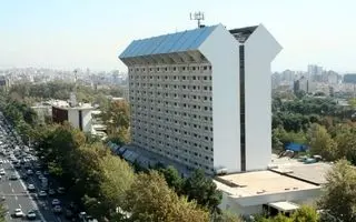 معرفی هتل لاله تهران + عکس و امکانات