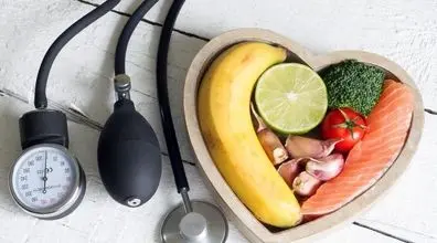 برای رفع نفخ و کنترل فشار خون این سبزی رو بخور + طریقه و میزان مصرف 