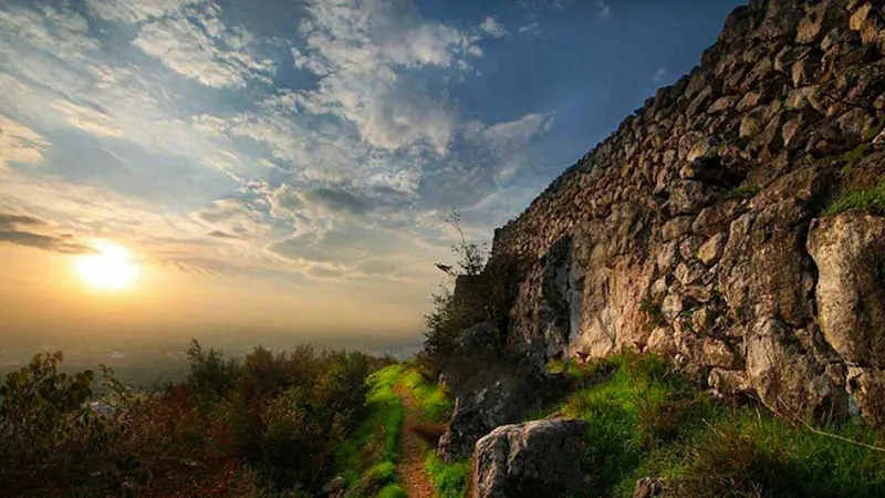 معرفی قلعه مارکوه؛ بام سرسبز شمال ایران