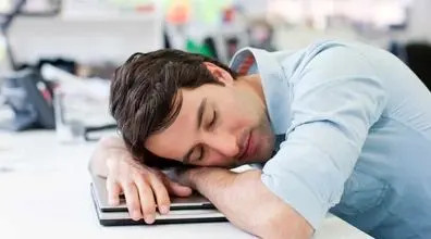 چرا حتی خواب کافی هم خستگی را رفع نمی کند؟ | دلیل خستگی همیشه گی چیست؟