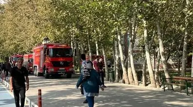 آتش سوزی هولناک در مشهد! | آتش سوزی در نمازخانه پارک ملت مشهد 