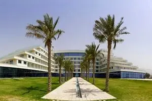 اقامتی دل انگیز کنار ساحل در هتل نخل کنگان 5 ستاره بوشهر + عکس 