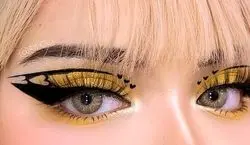 فیلم آموزش کشیدن خط چشم انیمه ای | آرایش چشم به سبک کره ای