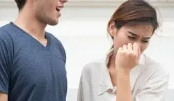 قاتل بوی بد دهان پیدا شد! | درمان بوی بد دهان با چند داروی گیاهی +ویدئو