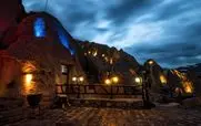 هتل صخره ای لاله کندوان | عکس های دیدنی از هتل لاله