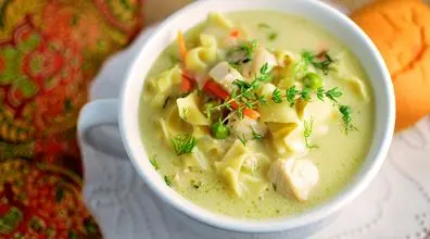 سوپ ایتالیایی؛ پیش غذای مقوی برای شب های سرد پاییز + طرز تهیه