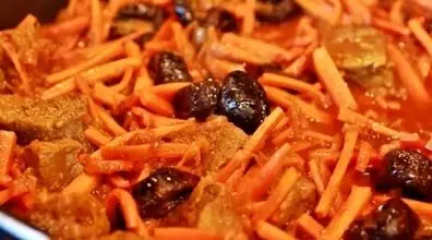 خورشت هویج غذایی بی‌نظیر از شهر تبریز + طرز تهیه