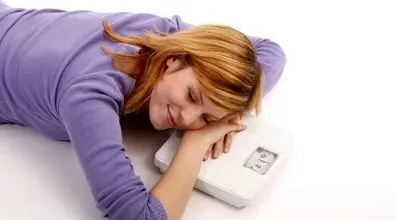 می‌دونستی همزمان که می‌خوابی میتونی وزن کم کنی؟ | آموزش کاهش وزن 