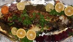 روش تهیه ماهی تنوری صُبور؛ غذای محلی خوزستان
