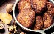 کوکو گردو با رب انار؛غذای خوشمزه و ارزان + طرز تهیه