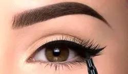  آموزش ساده و قدم به قدم خط چشم دخترانه 