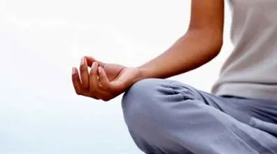 آموزش تمرینات یوگا برای کاهش اضطراب + فیلم