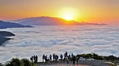 معرفی زیباترین اقیانوس ابرهای ایران برای سفر در تابستان