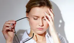 چرا همیشه سردرد دارم | برای بهتر شدن سردرد چه کارهایی انجام دهم؟