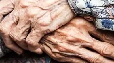 پیرزن عنکبوتی ایرانی! | جوان ترین پیرزن ایرانی + فیلم