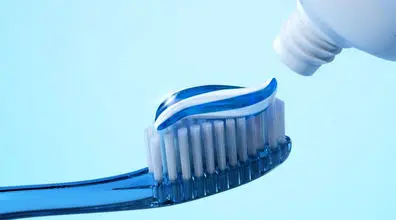 اشتباهات رایج در استفاده از خمیر دندان